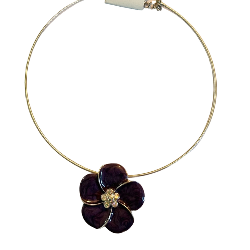 Dress Barn Purple Flower Pendant Collar Necklace 15$